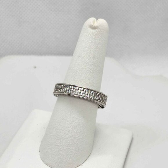 Brand NEW  Sterling Silver 925 Multi zirconia Stones Band Ring - Picture 1 of 4